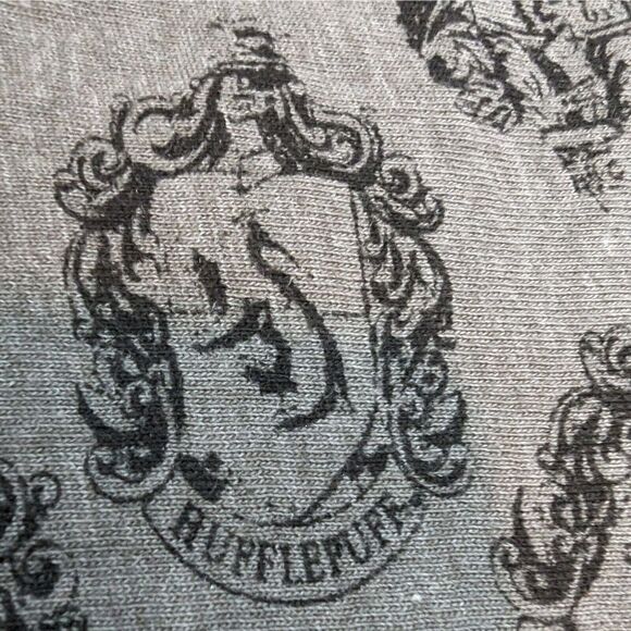 Universal Studios Wizarding World of Harry Potter Night Gown Sleep Shirt Large - Picture 5 of 9